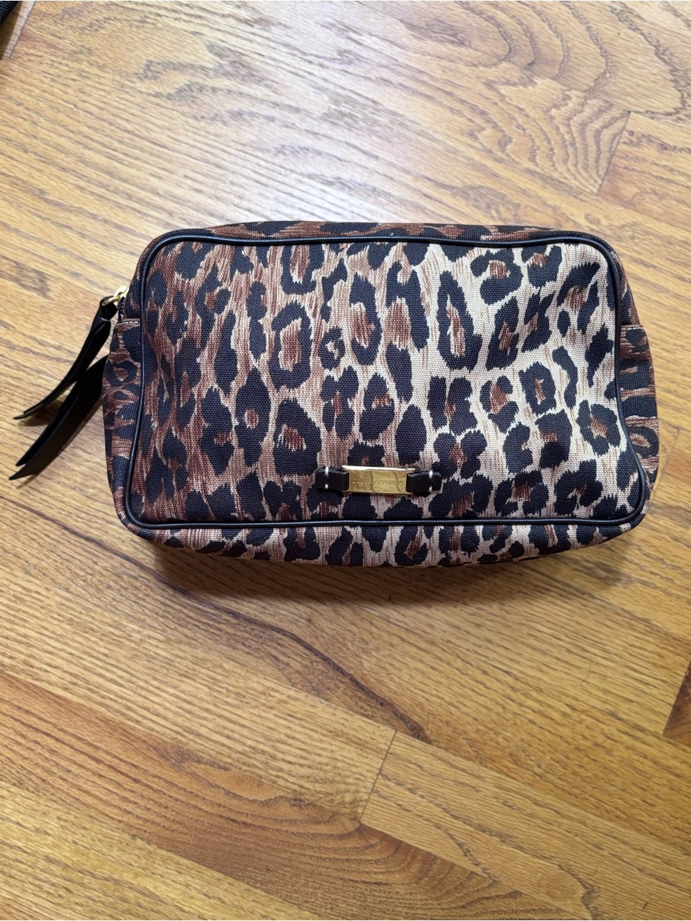 Dolce & Gabbana Leopard Animal Print Cosmetic Makeup Bag Authenticity Card